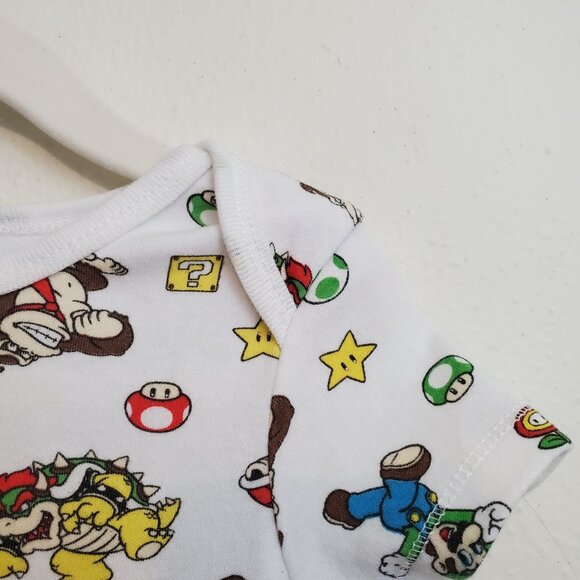 Super Mario Nintendo all-over-print baby onesie - Picture 2 of 9